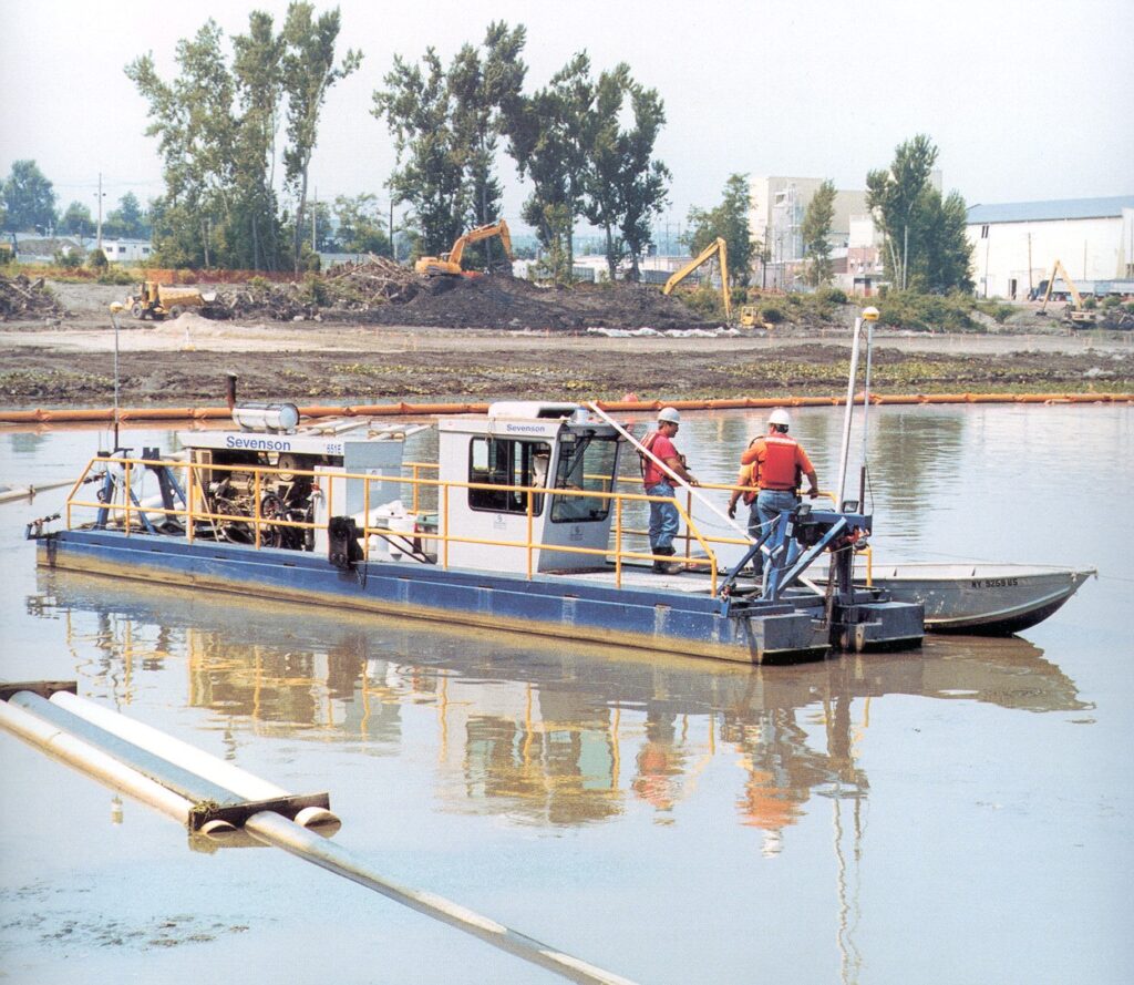 Sevenson Purchases its First Hydraulic Dredge